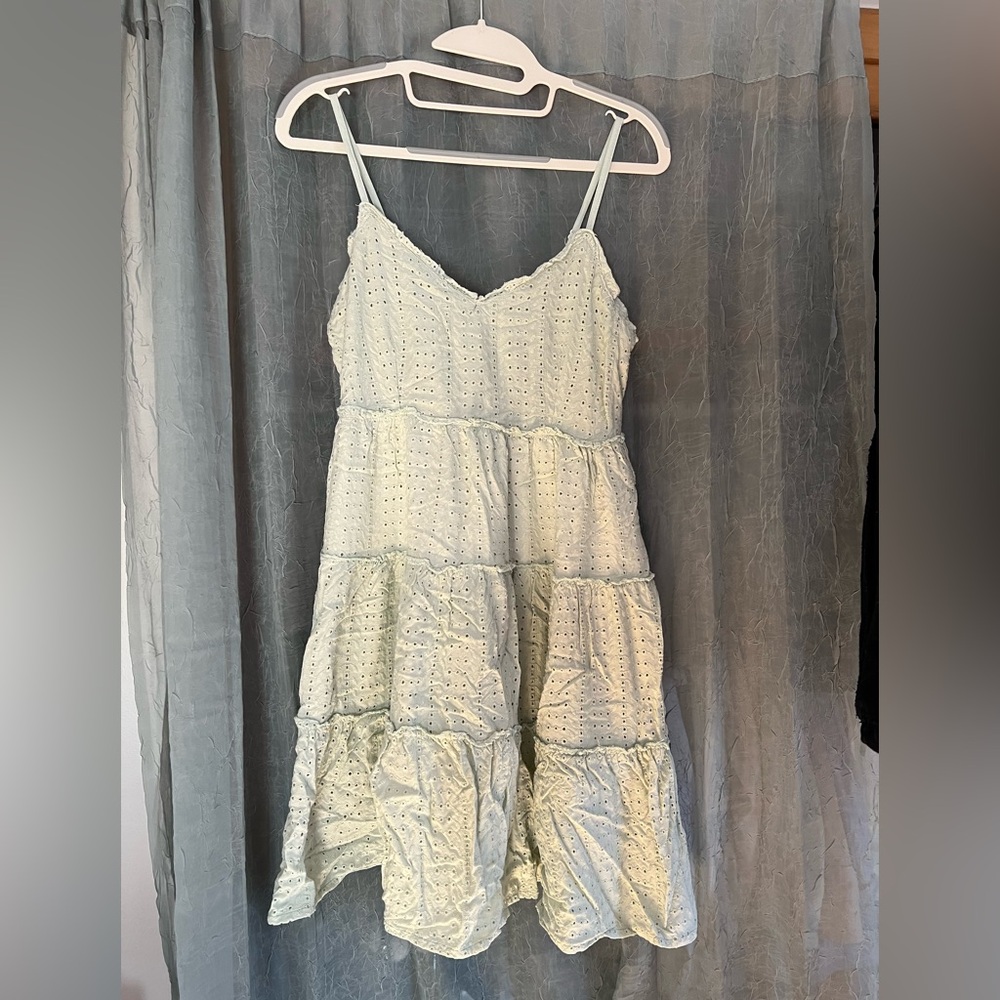 NWT Sim & Sam Seafoam Eyelet Lace Dress